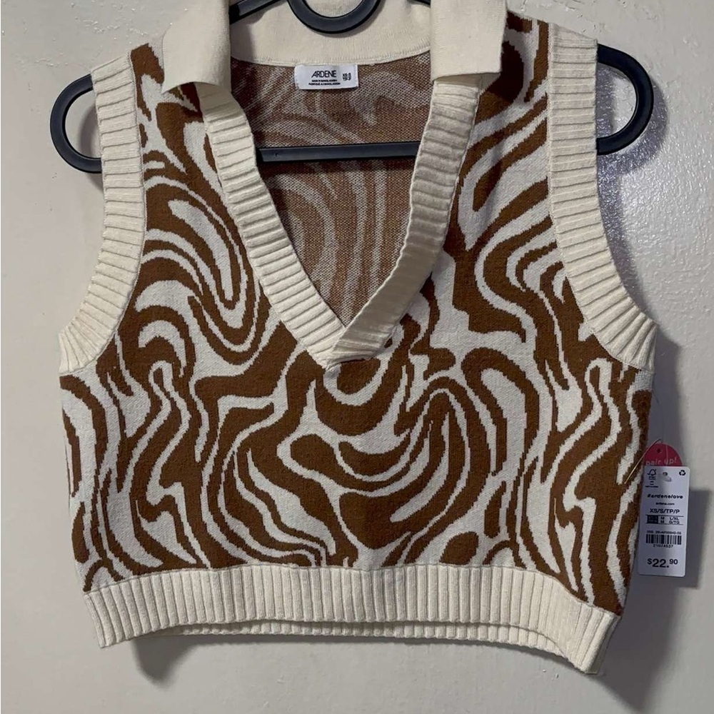 Ardene Cream and Brown Knit Vest